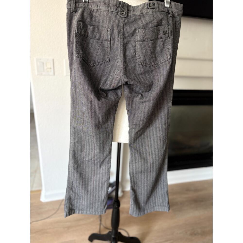 Lucky Brand Vintage Y2K Gray Pinstripe Low Rise Flare Pants Size 6 (fits small) - Picture 2 of 6